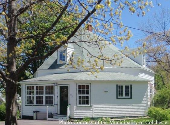 Fraser Octagon House